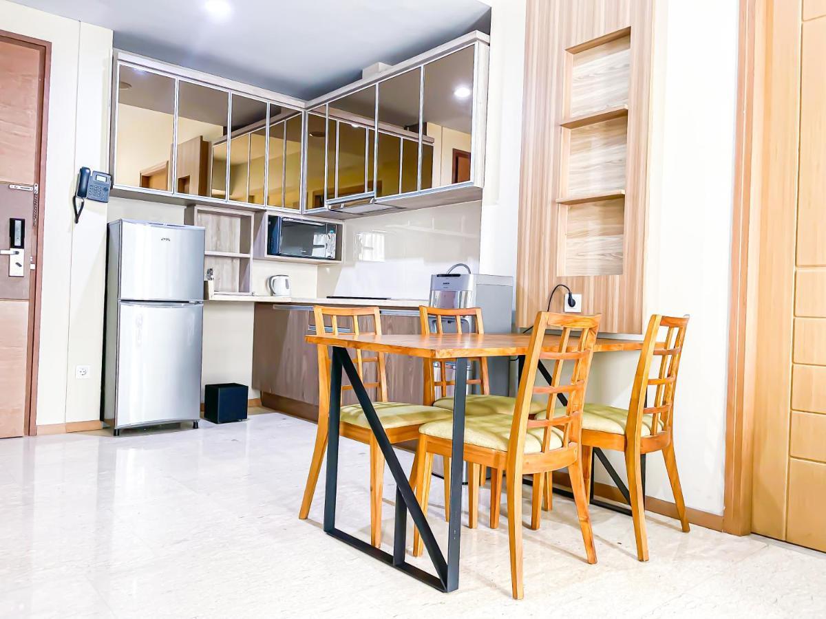 Graha Makara Suite Hotel & Residence Чікаранґ Екстер'єр фото